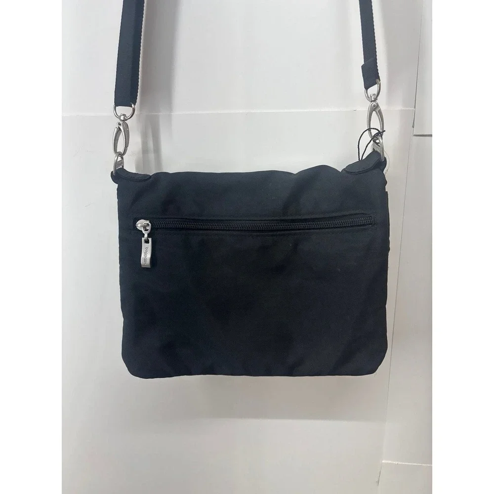 Baggallini Black Fold over Top Crossbody Bag (7x9)